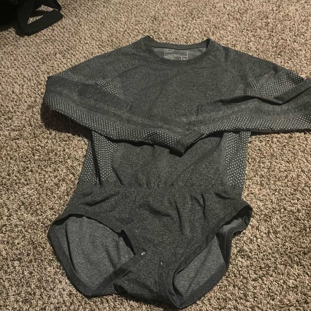 FIGS seamless bodysuit